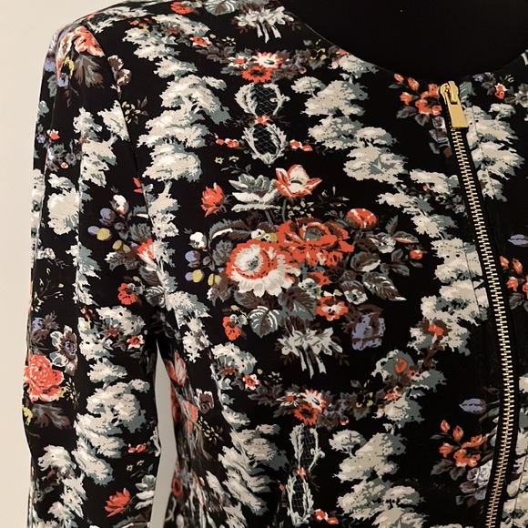 Philosophy - Floral Zip Up Jacket - Picture 2 of 4